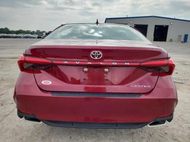 2020 TOYOTA AVALON LIMITED  