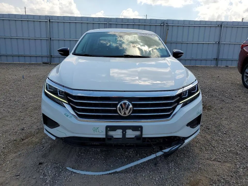 2022 VOLKSWAGEN PASSAT LIMITED EDITION  