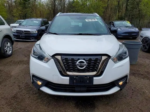 2020 NISSAN KICKS SR  