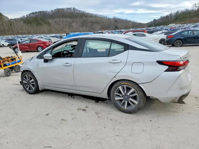 2020 NISSAN VERSA SV  