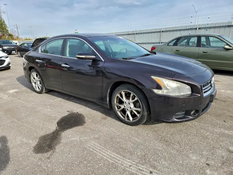 2012 NISSAN MAXIMA S  