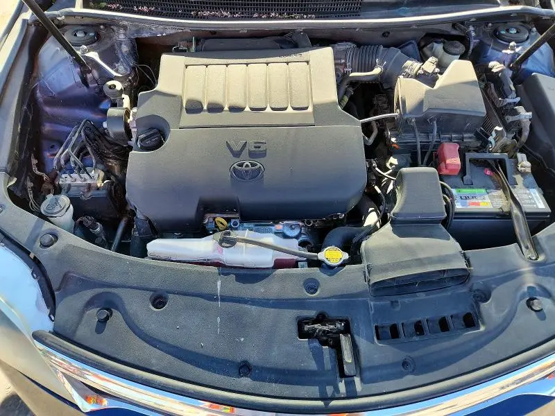 2015 TOYOTA AVALON XLE  