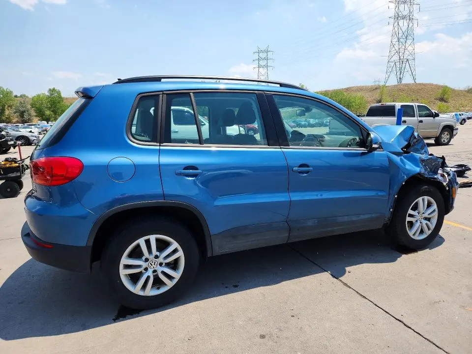 2017 VOLKSWAGEN TIGUAN S  