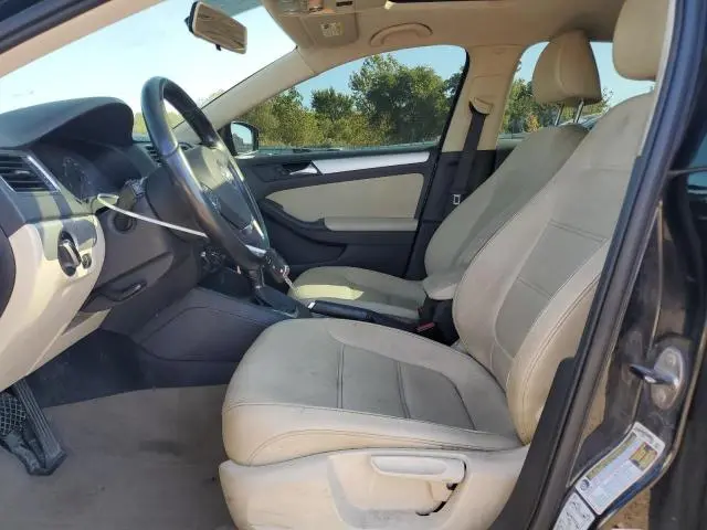 2011 VOLKSWAGEN JETTA TDI  