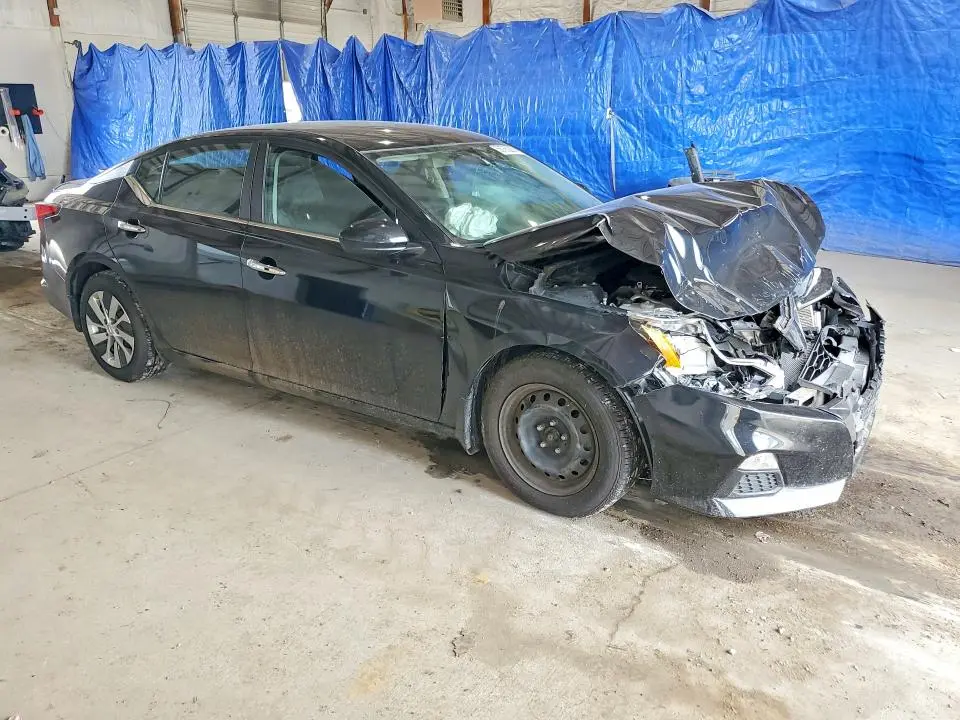 2020 NISSAN ALTIMA S  