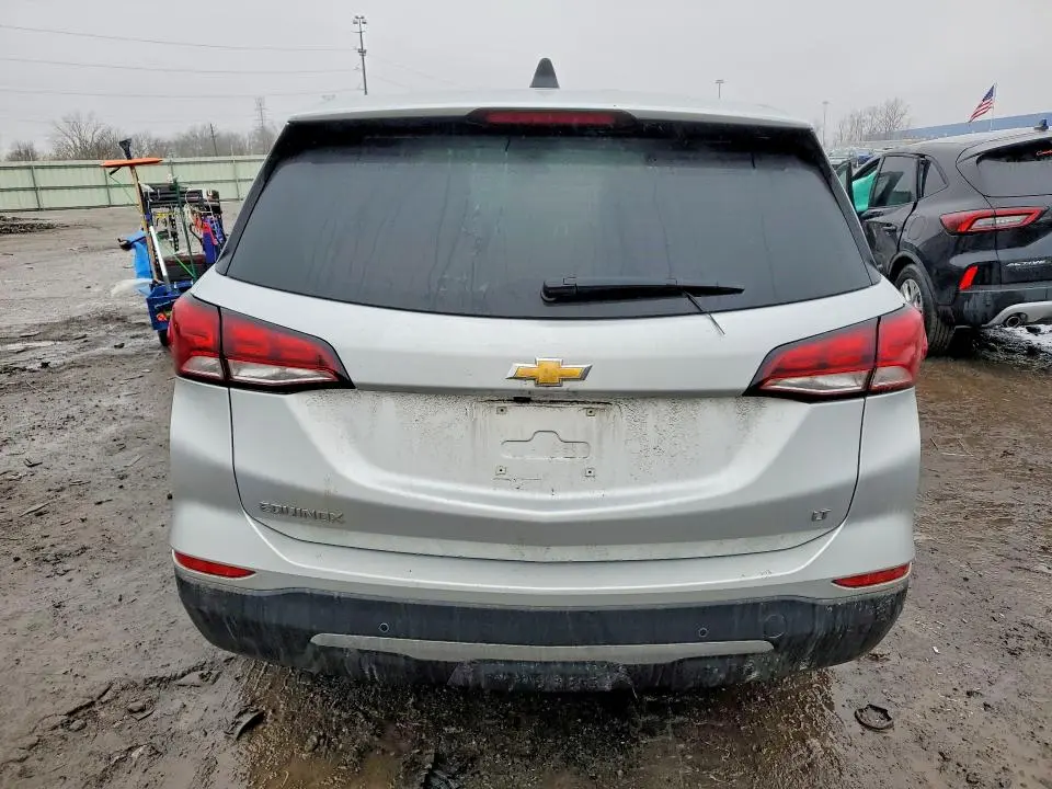 2022 CHEVROLET EQUINOX LT  