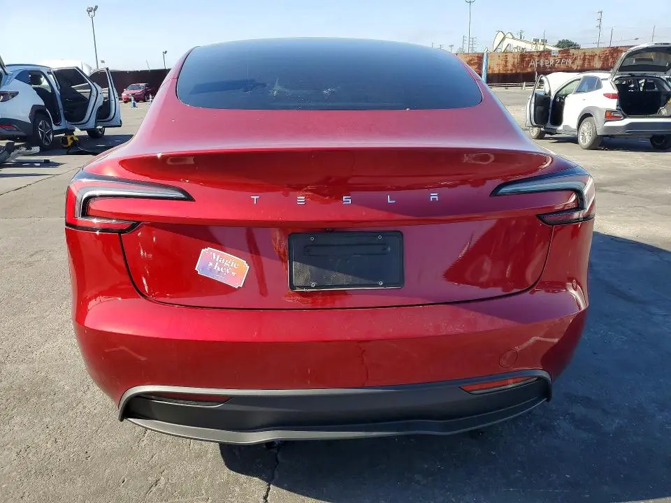 2024 TESLA MODEL 3   