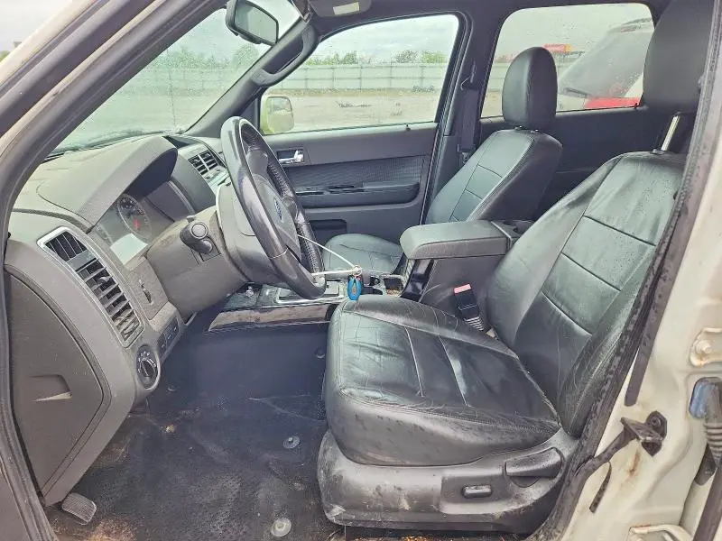 2011 FORD ESCAPE LIMITED  