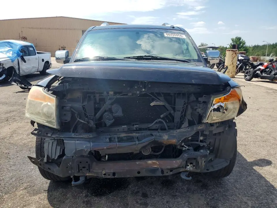 2014 NISSAN ARMADA SL  