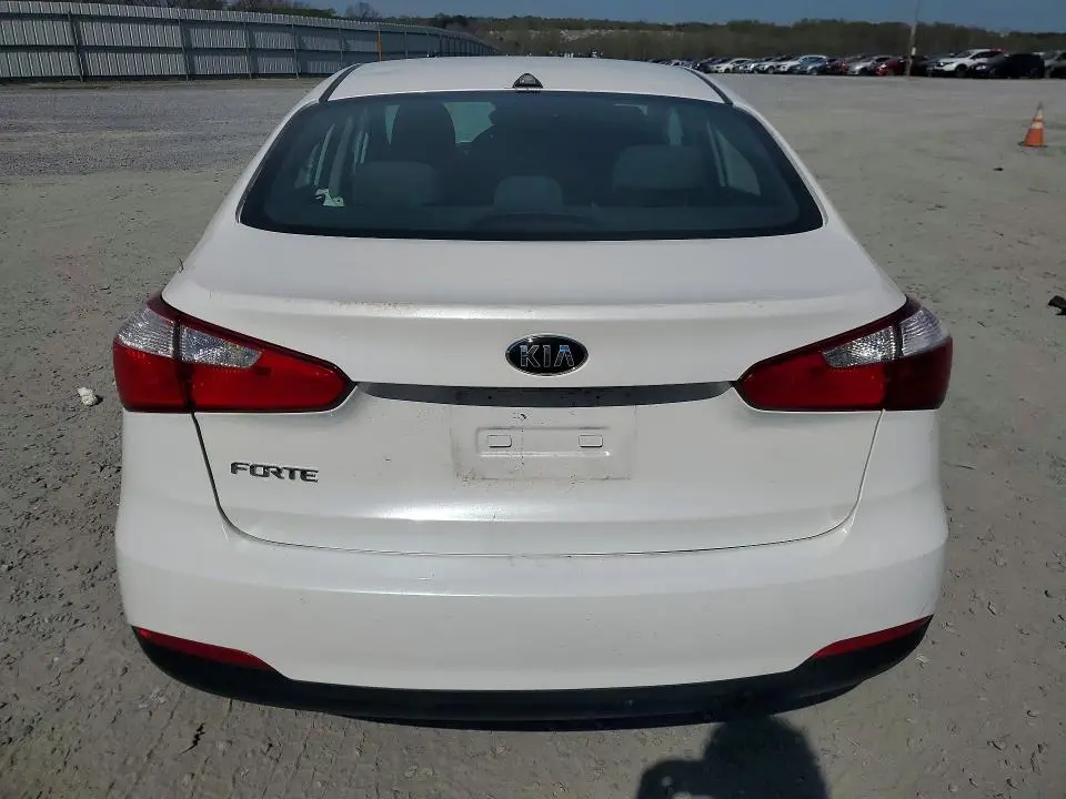 2016 KIA FORTE   