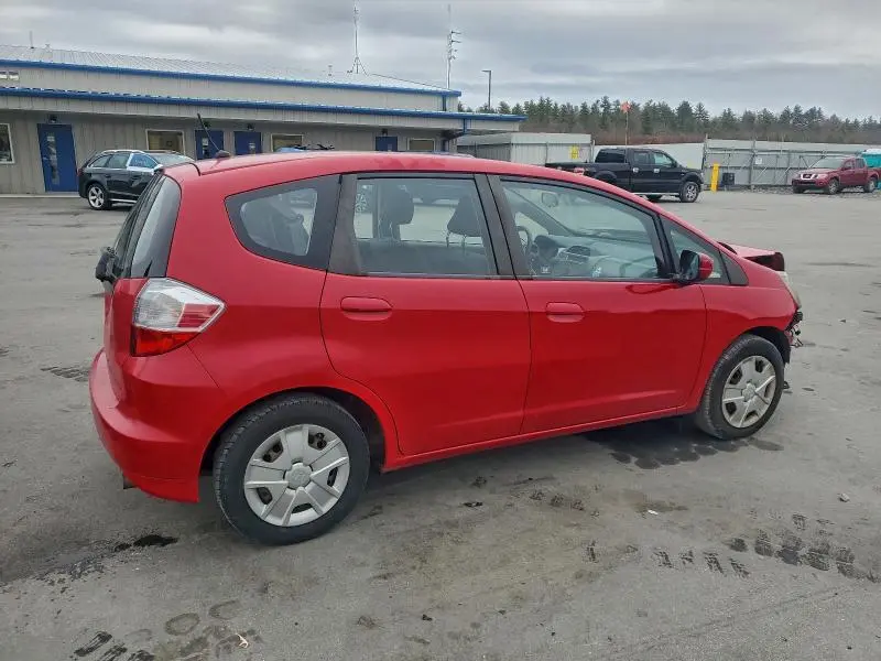 2013 HONDA FIT   