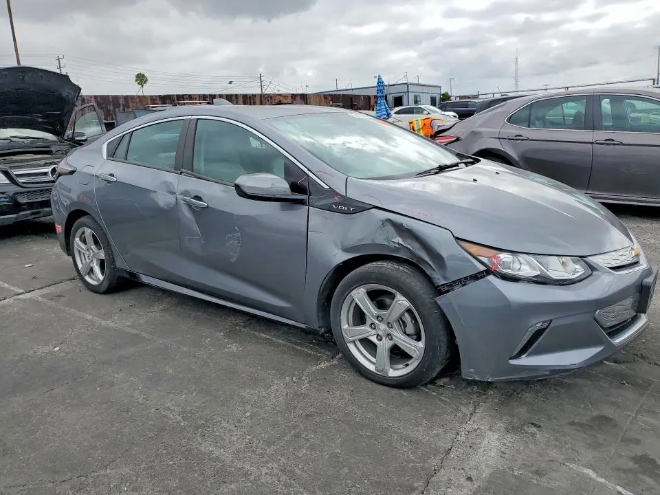 2018 CHEVROLET VOLT LT  