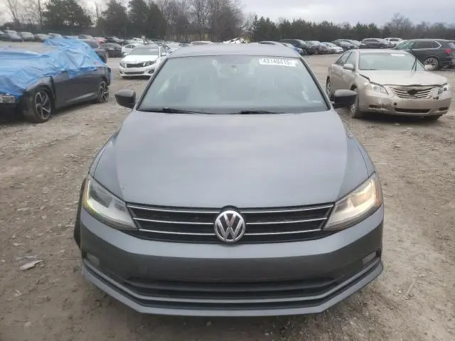 2017 VOLKSWAGEN JETTA SPORT  