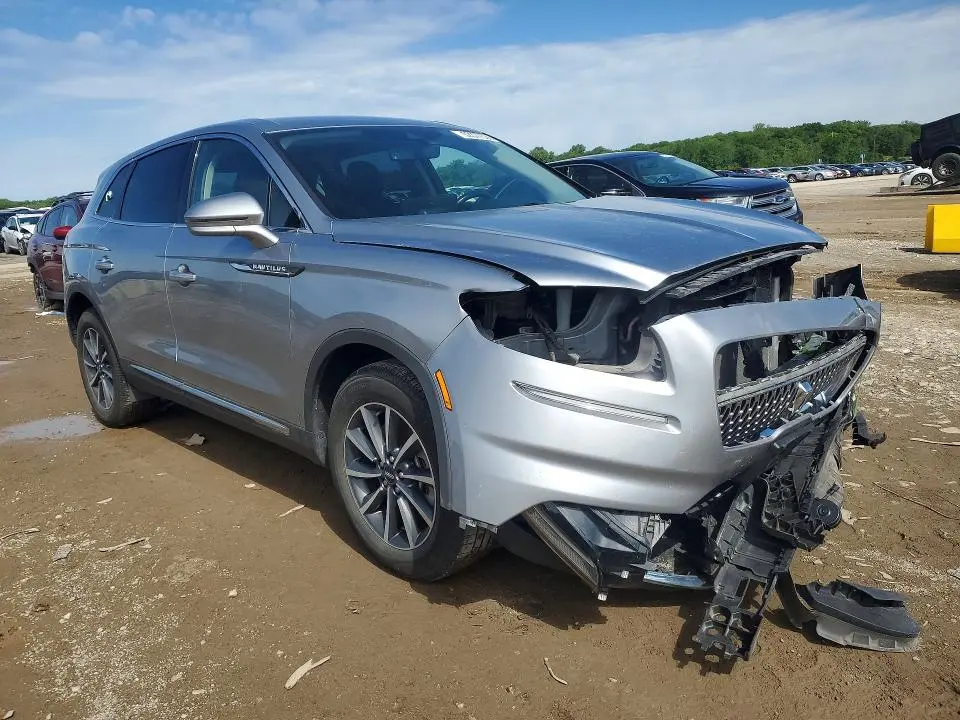 2021 LINCOLN NAUTILUS   