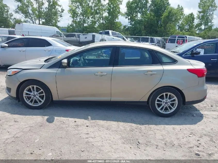 2015 FORD FOCUS SE