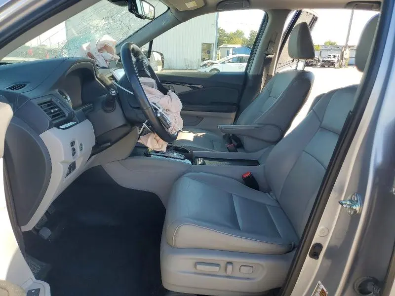 2017 HONDA PILOT TOURING  