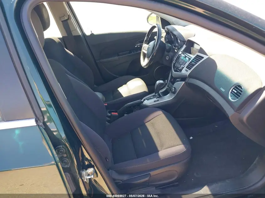 2014 CHEVROLET CRUZE 1LT AUTO