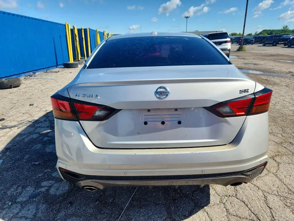 2020 NISSAN ALTIMA SR  