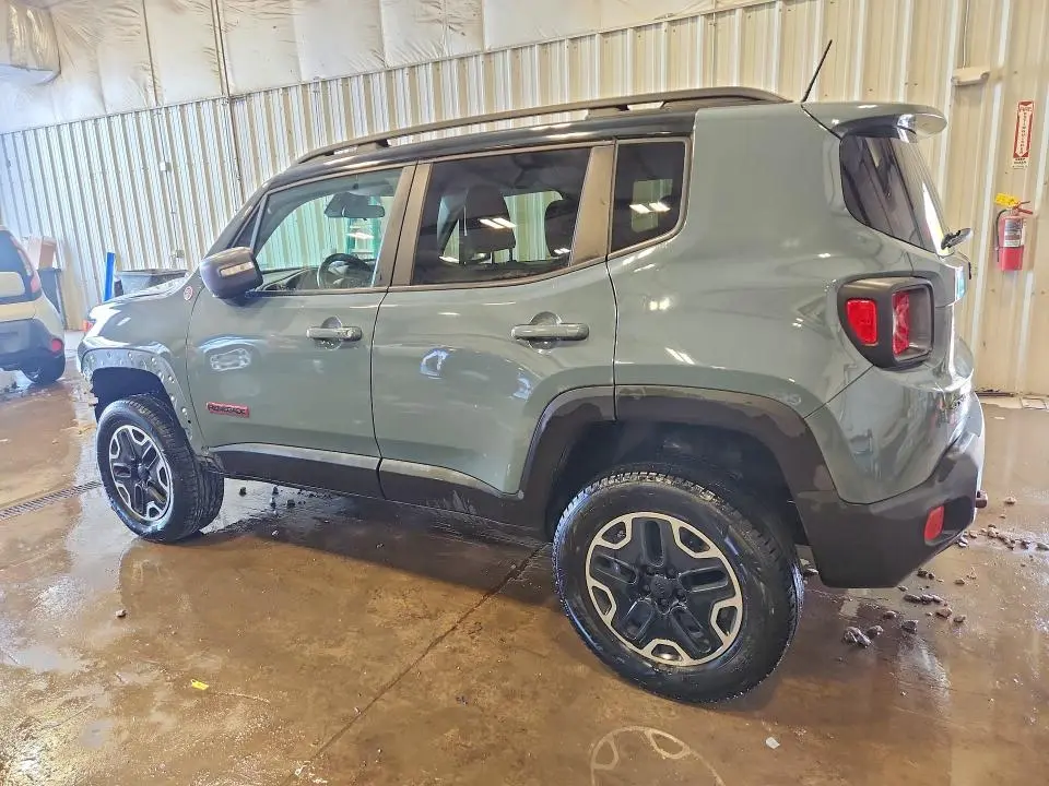 2016 JEEP RENEGADE TRAILHAWK  