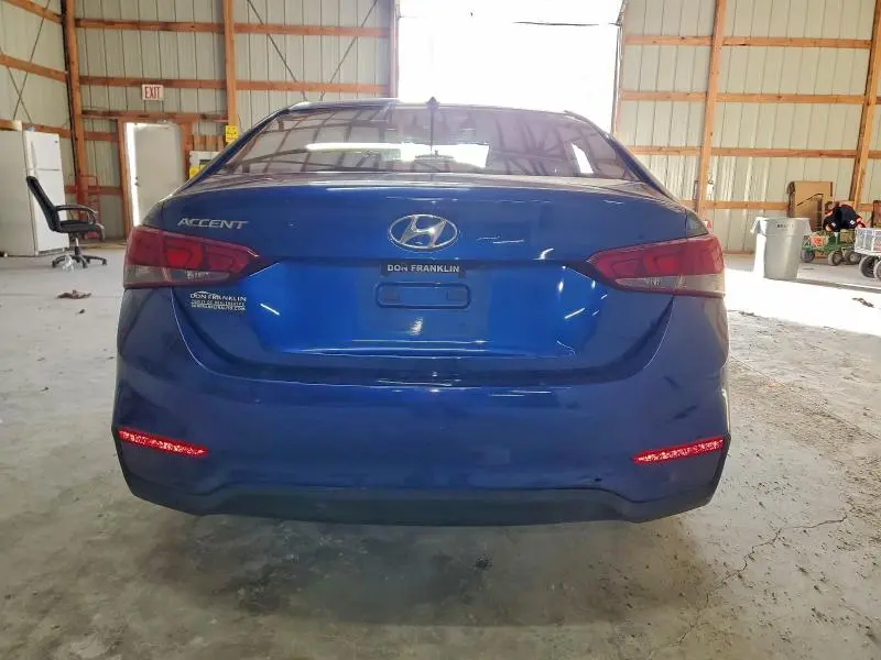 2018 HYUNDAI ACCENT SE  