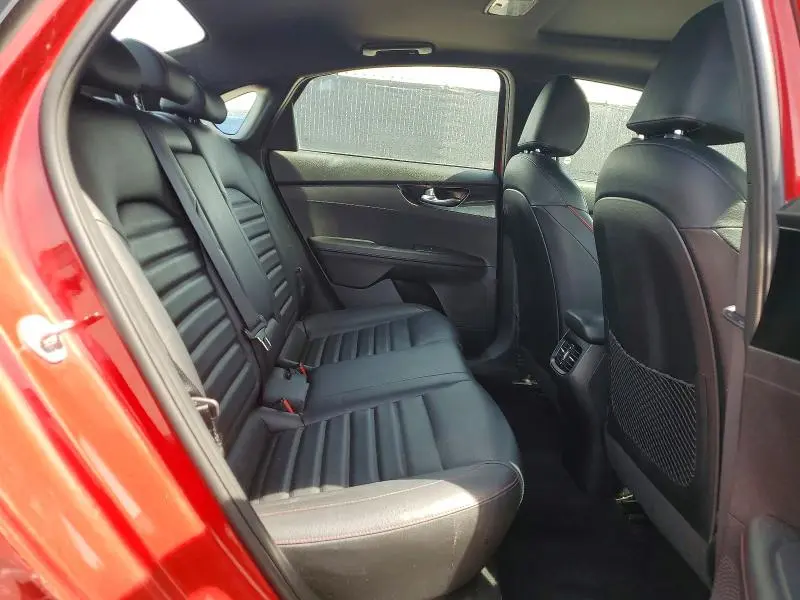 2021 KIA FORTE GT  
