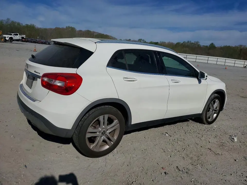 2019 MERCEDES-BENZ GLA 250 4MATIC  