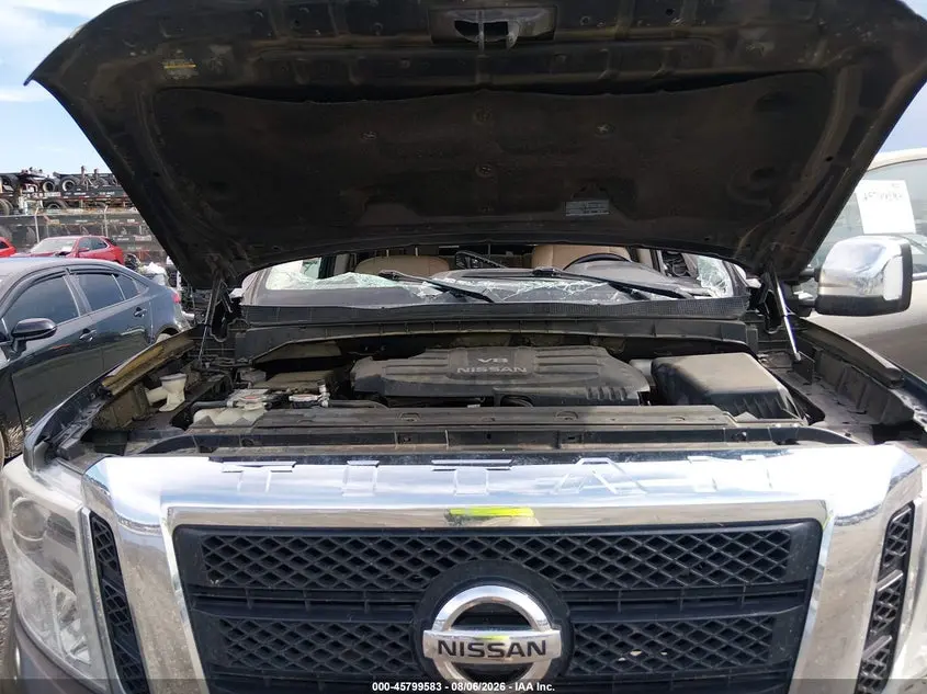 2017 NISSAN TITAN SL