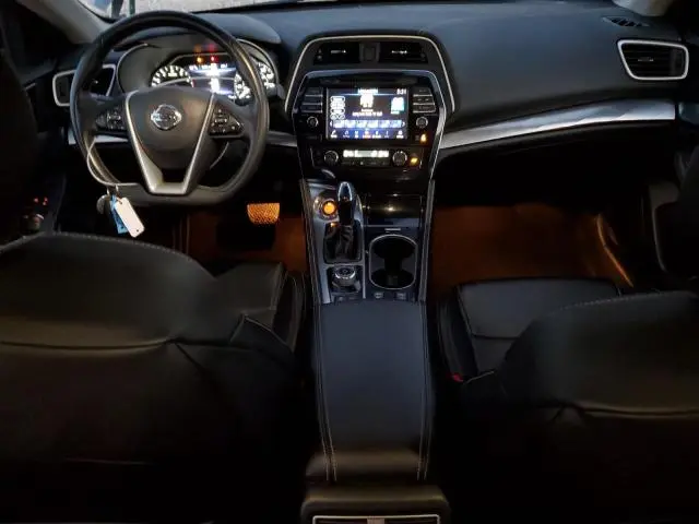 2020 NISSAN MAXIMA SV  