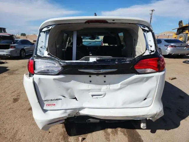 2023 CHRYSLER VOYAGER LX  