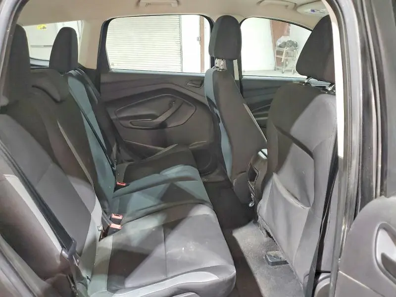 2016 FORD ESCAPE S  