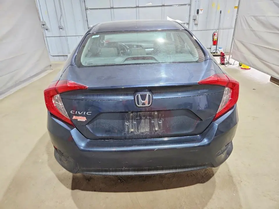 2018 HONDA CIVIC LX  