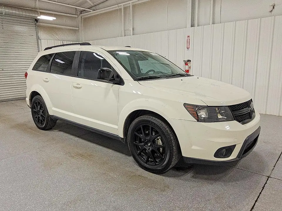 2019 DODGE JOURNEY SE  
