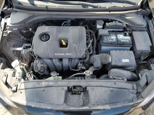 2018 HYUNDAI ELANTRA SE  