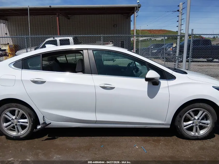 2018 CHEVROLET CRUZE LT AUTO