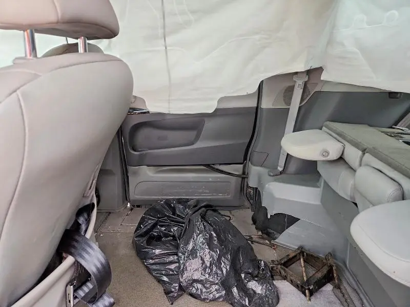 2018 TOYOTA SIENNA XLE 8-PASSENGER  