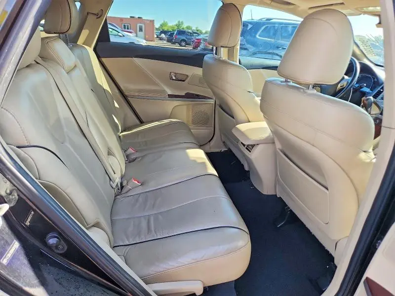 2010 TOYOTA VENZA AWD 4CYL  