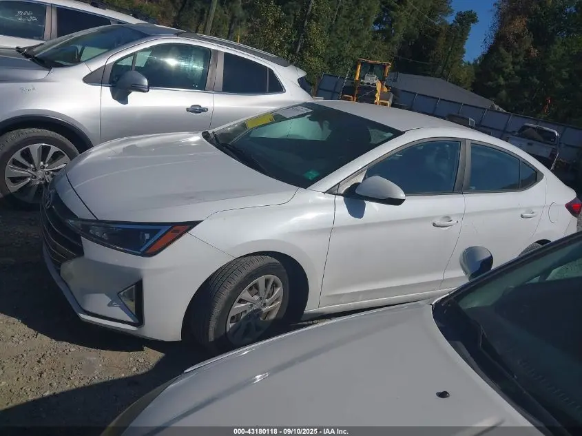 2020 HYUNDAI ELANTRA SE