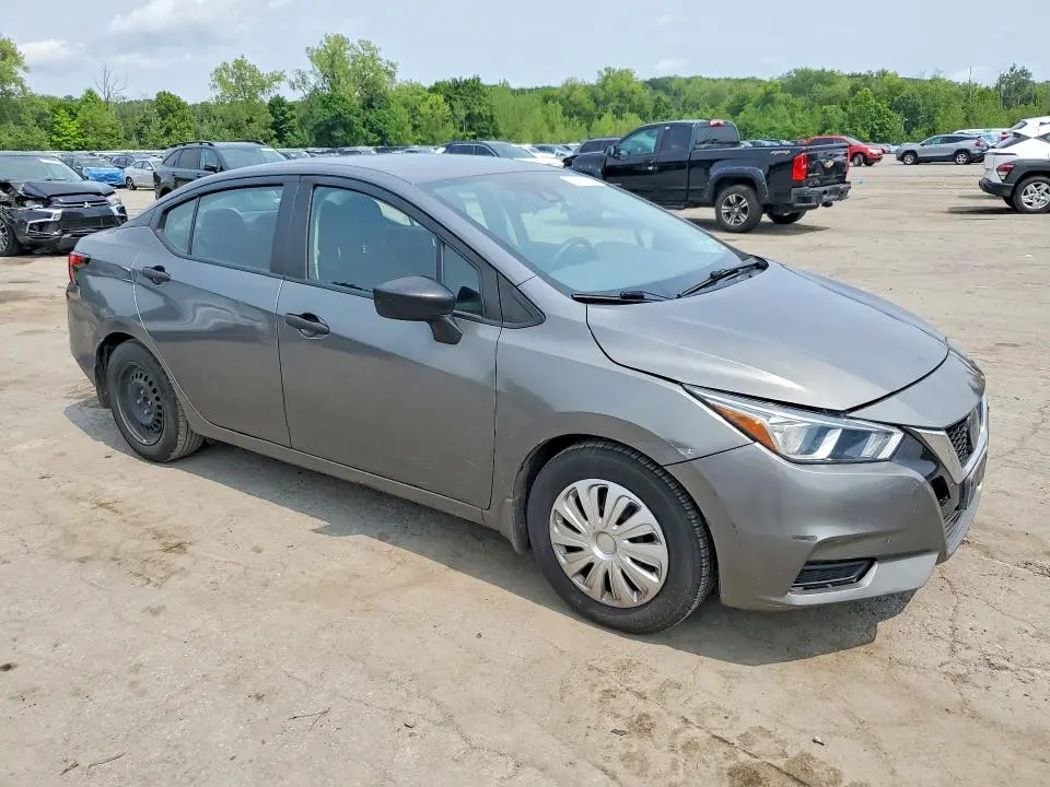 2020 NISSAN VERSA S  