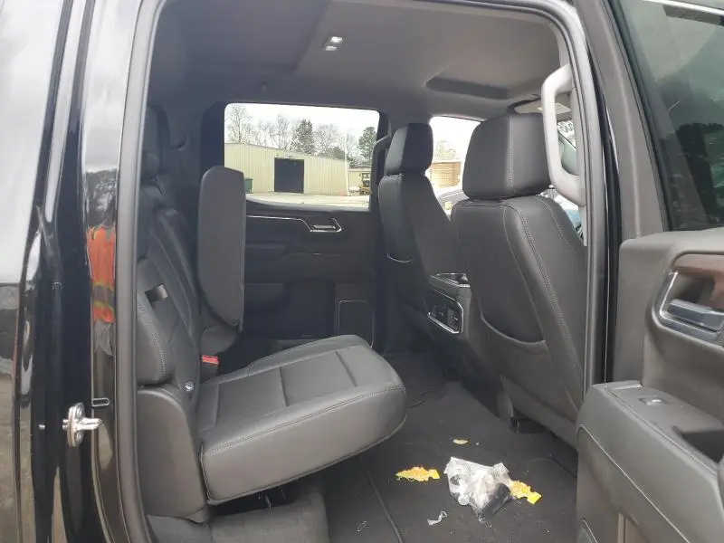 2024 GMC SIERRA K1500 SLT  