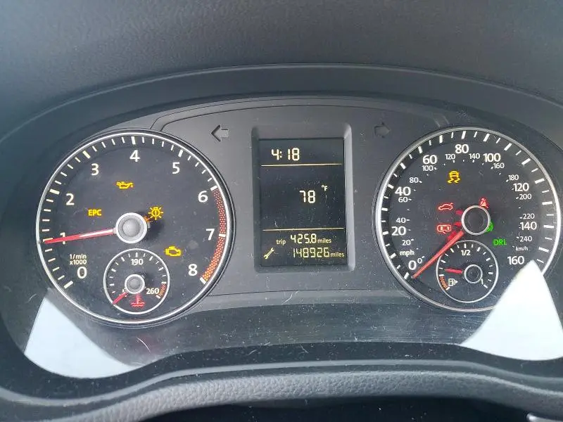 2015 VOLKSWAGEN PASSAT S  