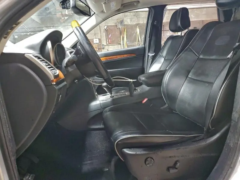 2011 JEEP GRAND CHEROKEE OVERLAND  