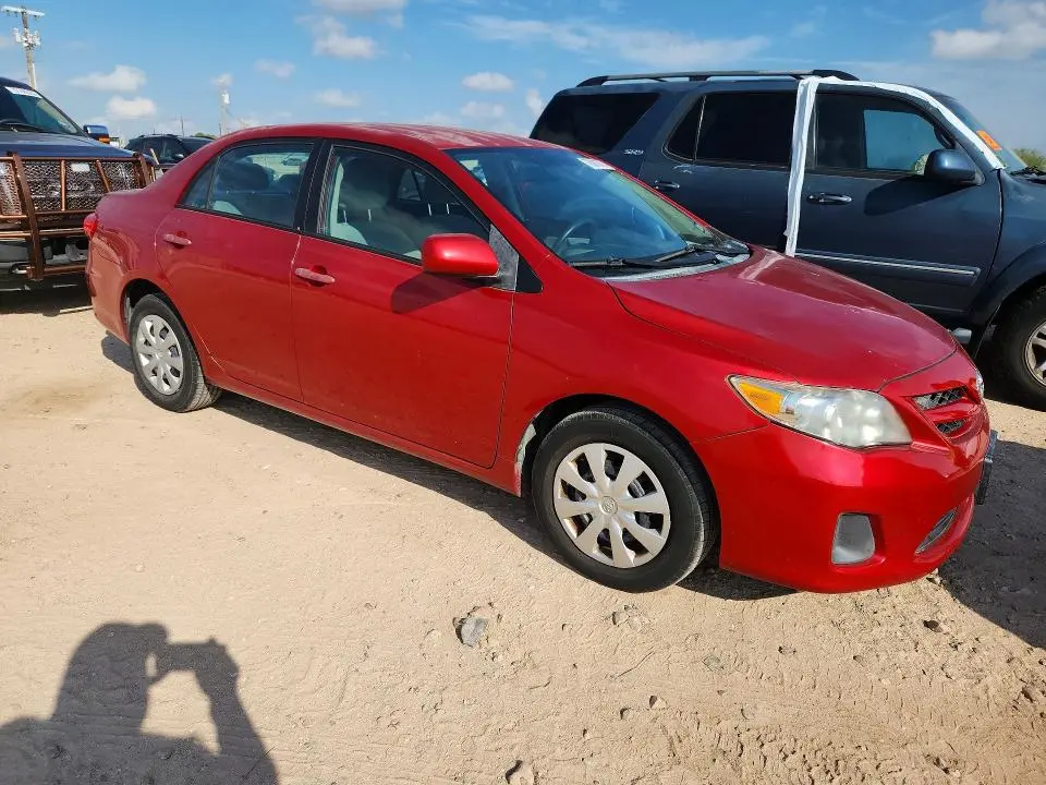 2011 TOYOTA COROLLA LE  