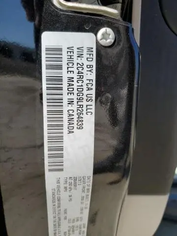 2020 CHRYSLER VOYAGER LXI