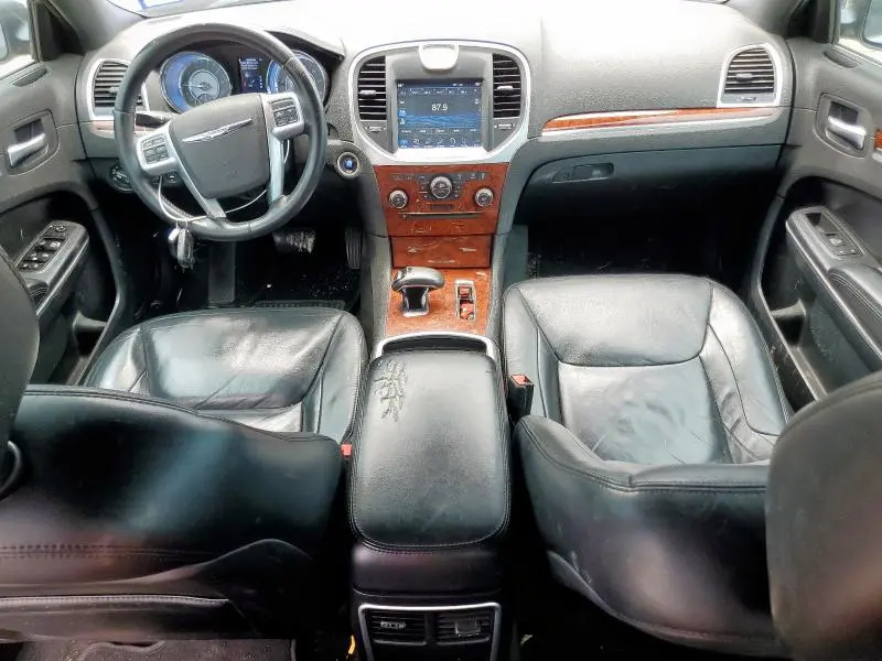 2013 CHRYSLER 300   