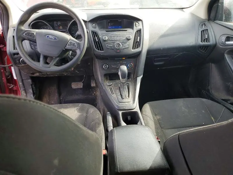 2017 FORD FOCUS SE  
