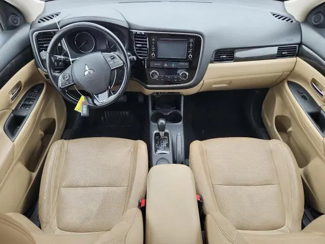 2016 MITSUBISHI OUTLANDER SE  
