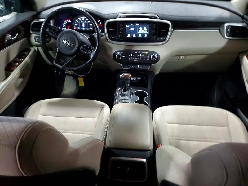 2018 KIA SORENTO LX V6  