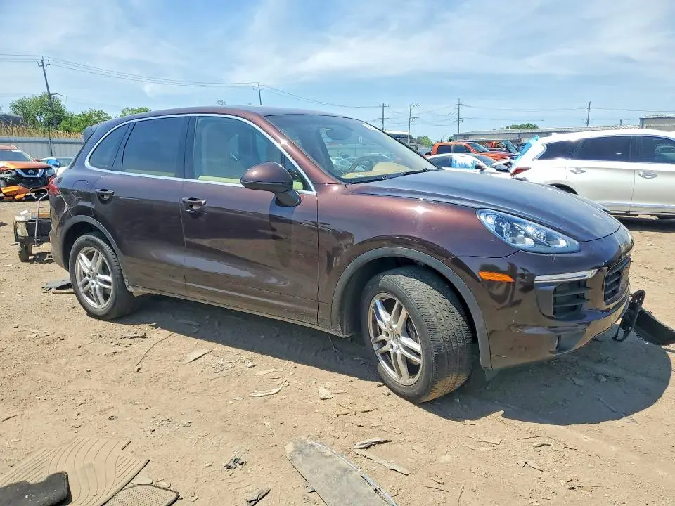 2016 PORSCHE CAYENNE   
