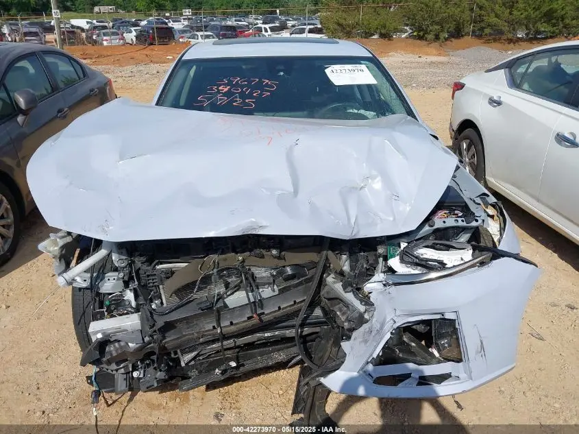 2024 NISSAN ALTIMA SR FWD