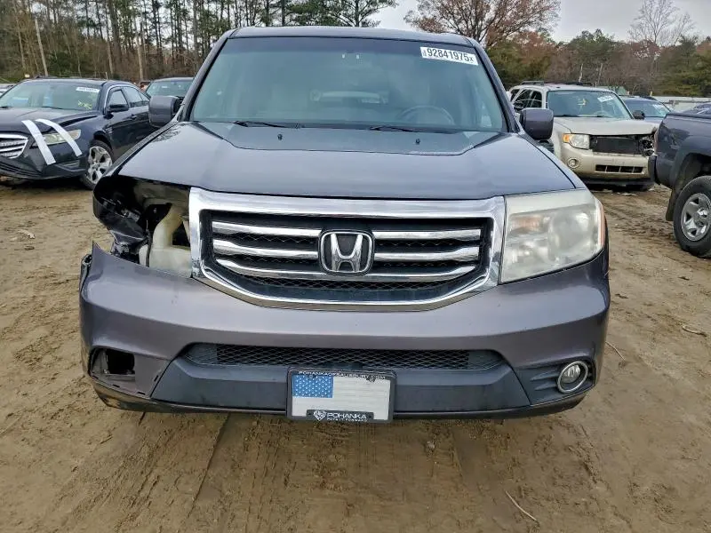 2015 HONDA PILOT SE  